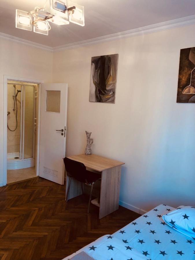 Apartmán Gallery Lvov Exteriér fotografie